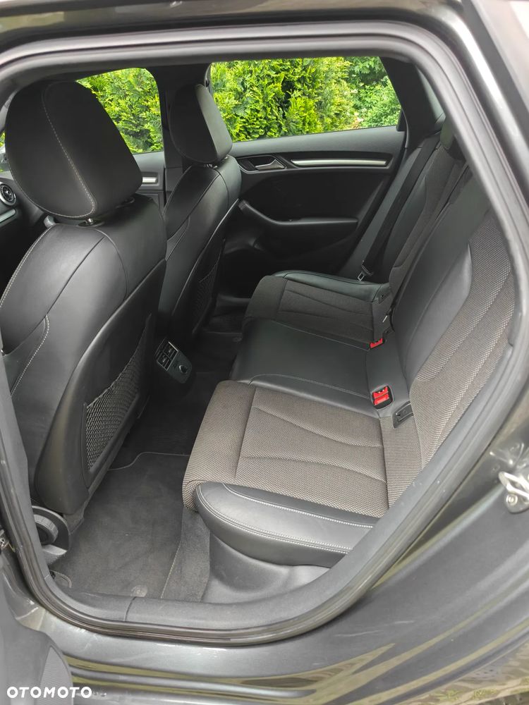 Audi A3 Sportback 1.4 TFSI e-tron Sport S tronic - 28