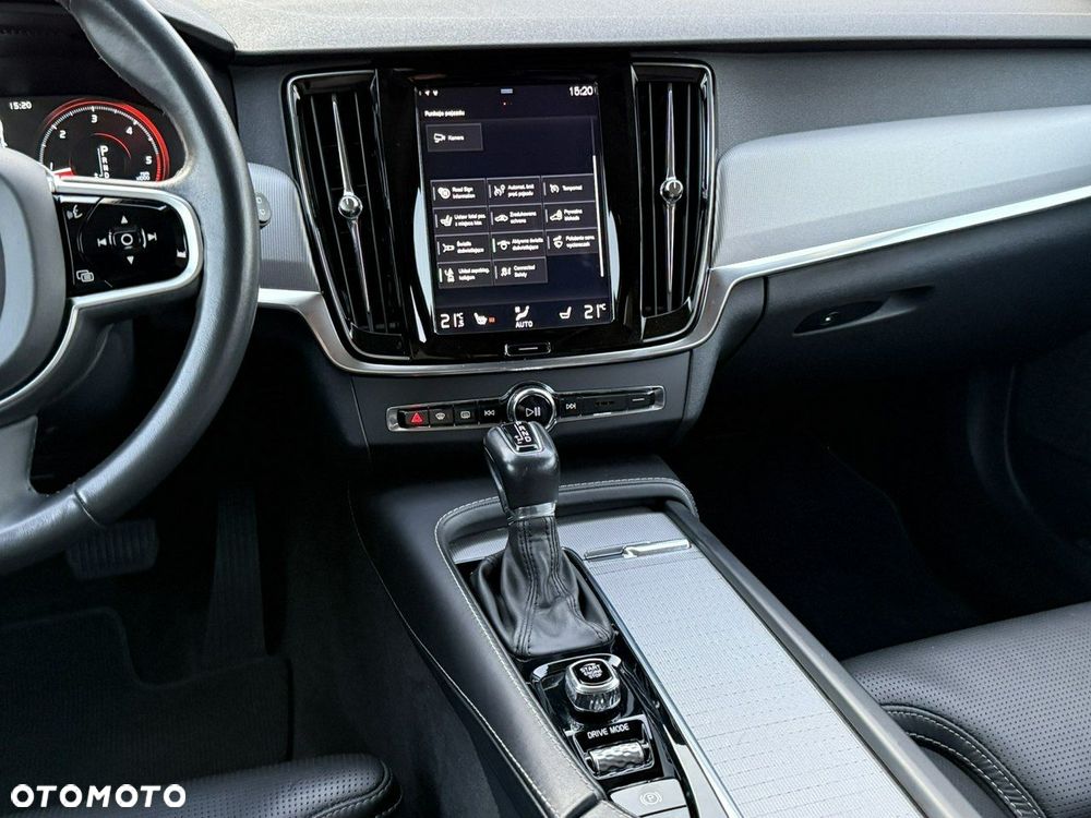 Volvo V90 Cross Country D5 SCR AWD Pro - 27