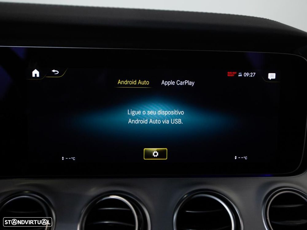 Mercedes-Benz E 300 de 4Matic T 9G-TRONIC AMG Line - 34