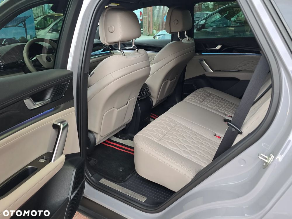 BYD Tang Flagship - 13