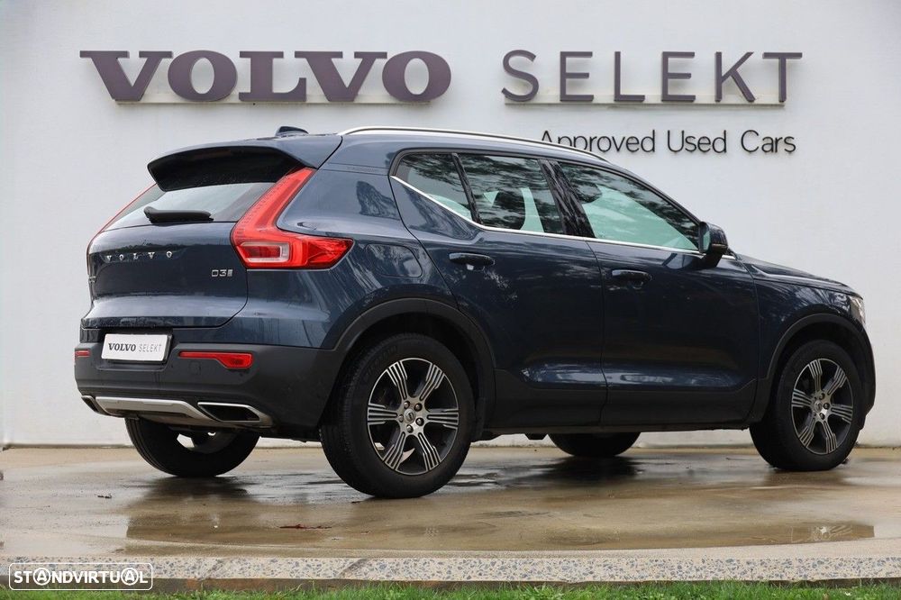 Volvo XC 40 2.0 D3 Inscription AWD Geartronic - 32