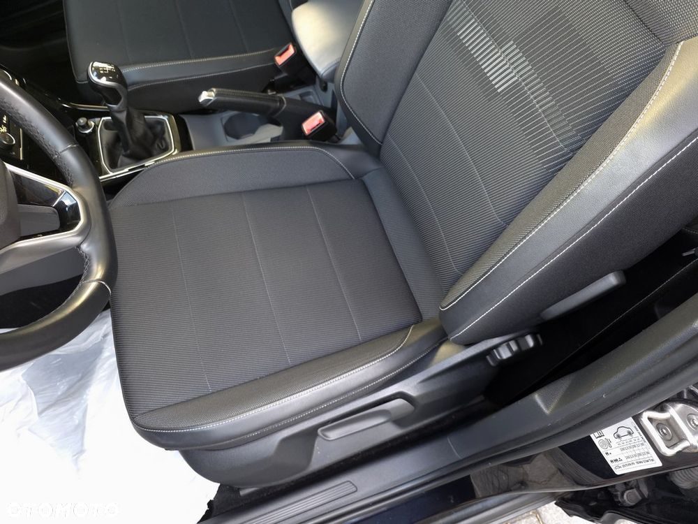 Volkswagen T-Cross 1.0 TSI United - 15