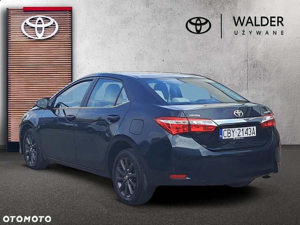 Toyota Corolla 1.6 Premium - 4