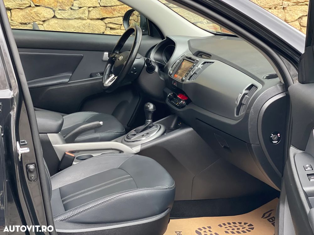 Kia Sportage 2,0 CRDI AWD Aut. Spirit - 22