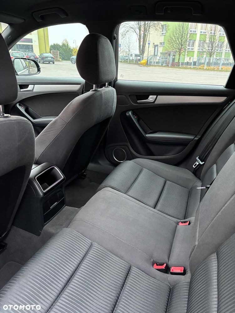 Audi A4 Avant 2.0 TDI - 19