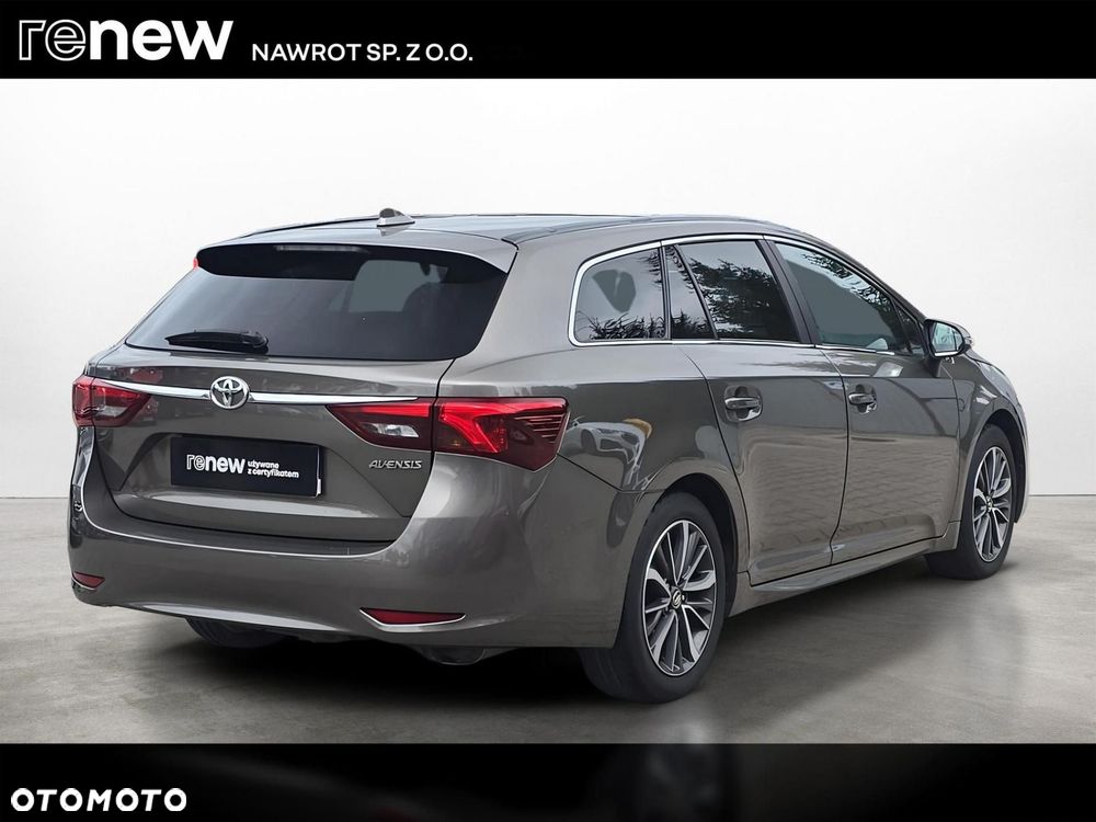 Toyota Avensis - 5
