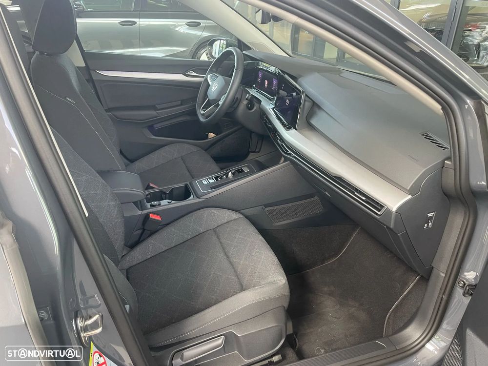 VW Golf Variant 1.5 eTSI Life DSG - 6