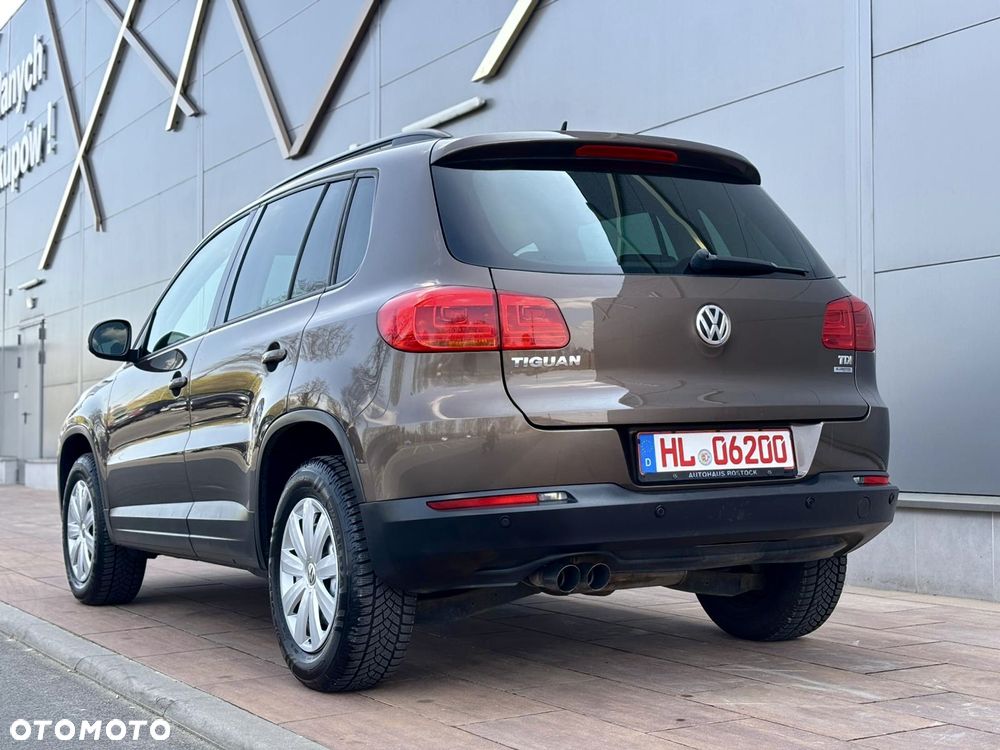 Volkswagen Tiguan 2.0 TDI DPF BlueMotion Technology Exclusive - 10