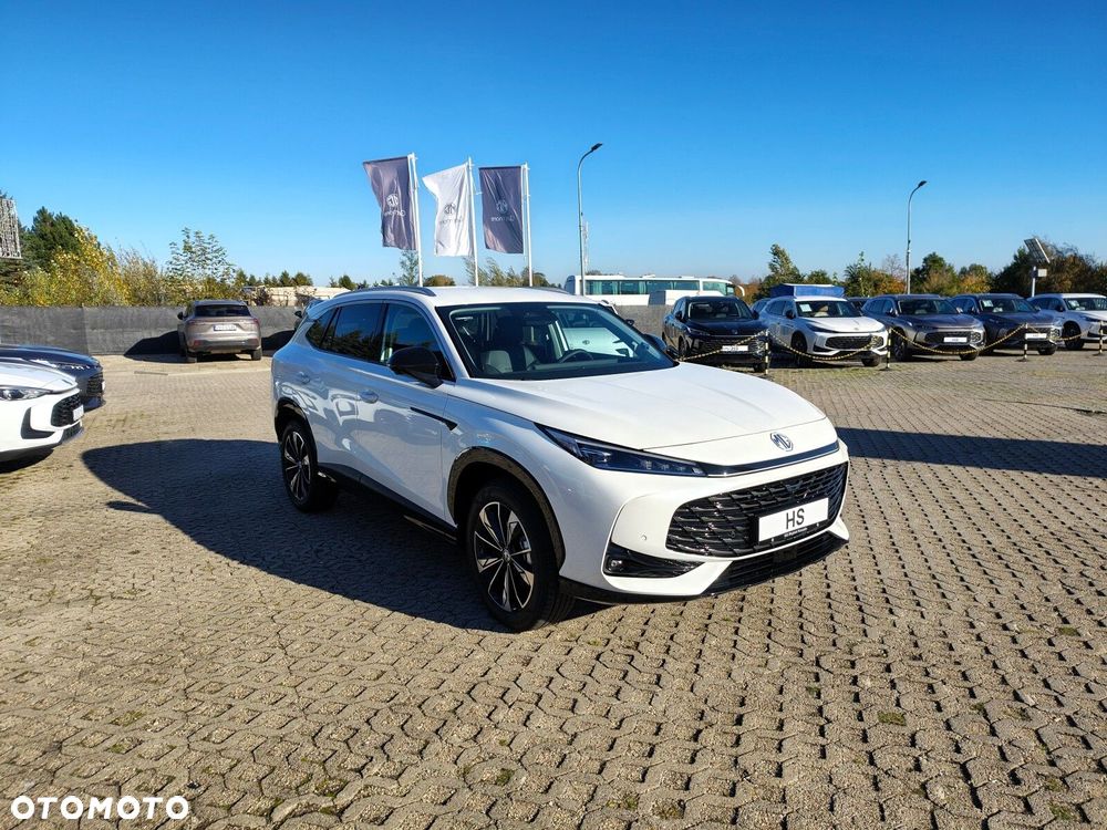 MG HS 1.5 T-GDI Exclusive DCT - 9