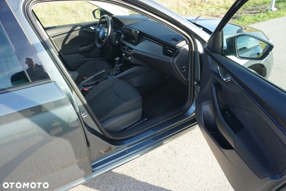 Skoda Kamiq 1.0 TSI Ambition DSG - 21