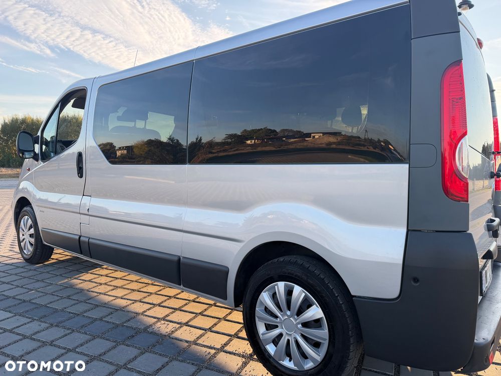 Opel Vivaro - 31