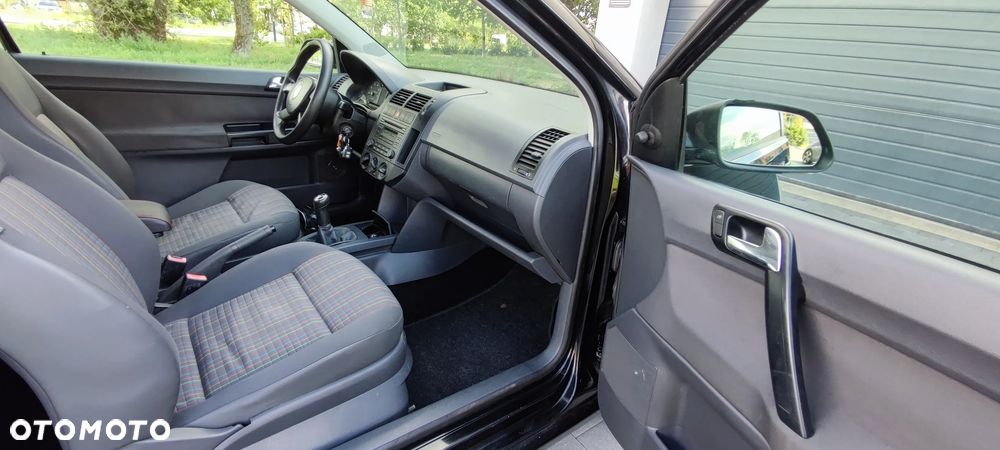Volkswagen Polo 1.2 Comfortline - 14