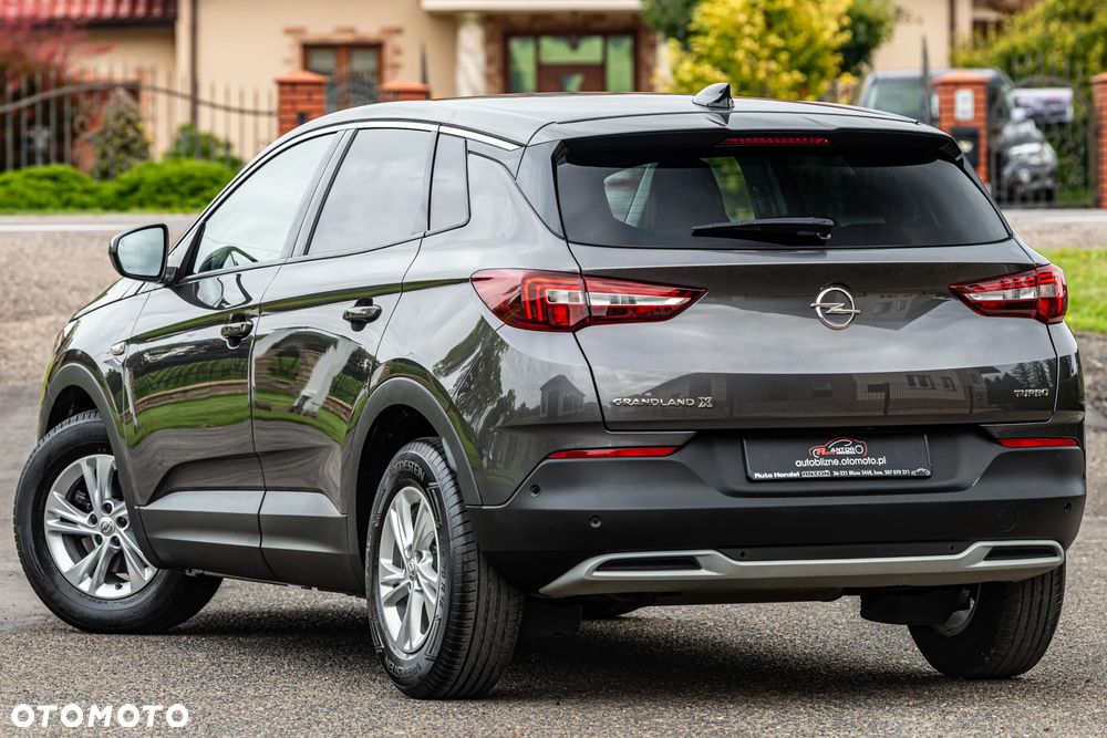 Opel Grandland X 1.2 Start/Stop Business Elegance - 3