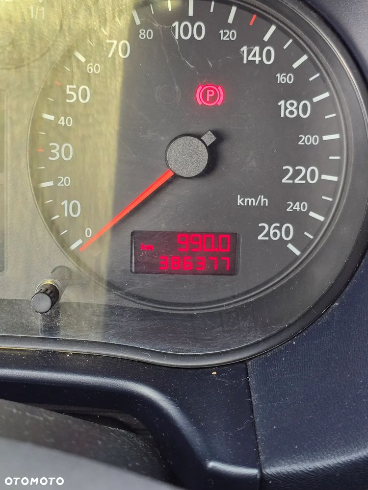 Audi A3 Sportback 1.6 Ambiente - 12