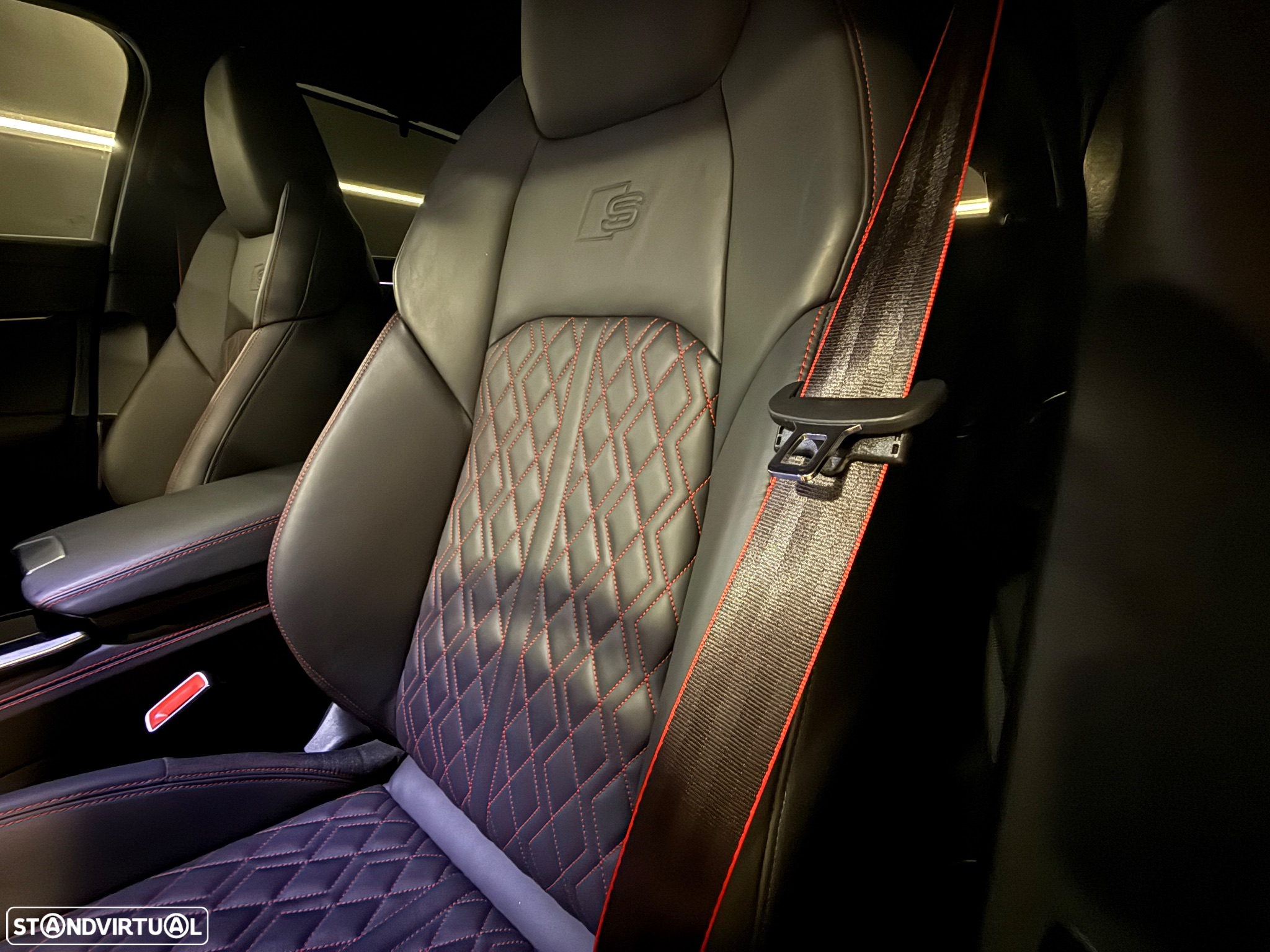 Audi A6 Avant 55 TFSIe quattro S line S tronic - 40