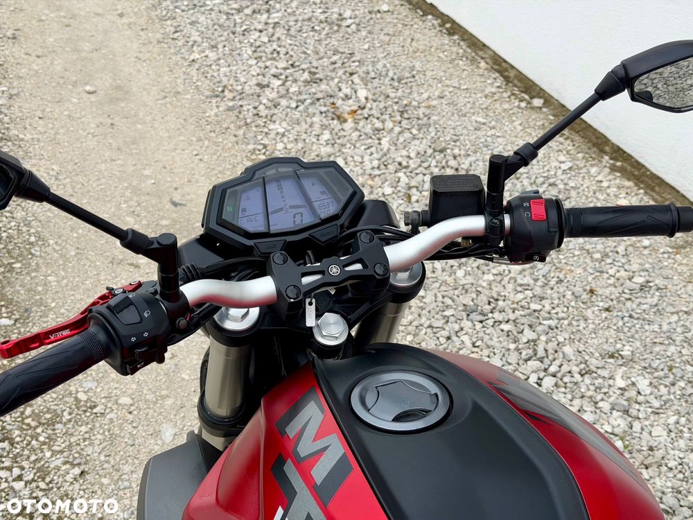 Yamaha MT - 18