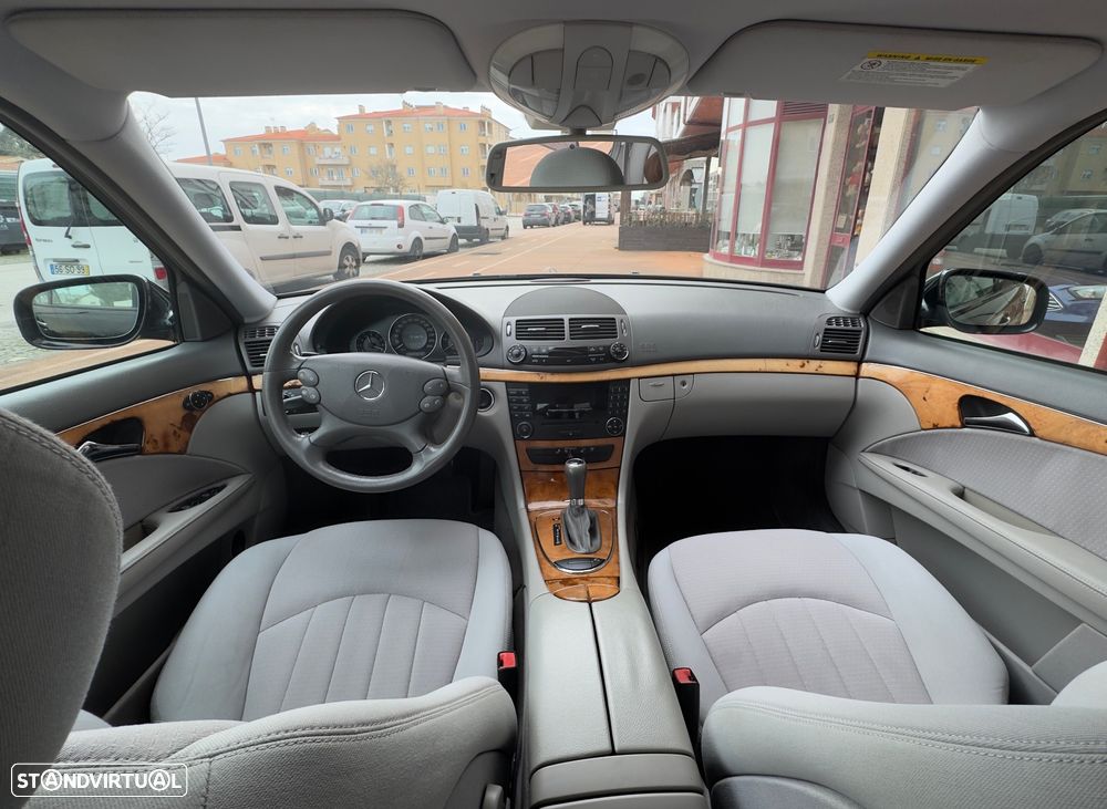 Mercedes-Benz E 220 CDI Auto Elegance - 8