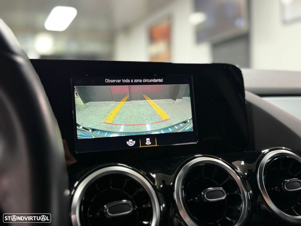 Mercedes-Benz GLA 250 - 16