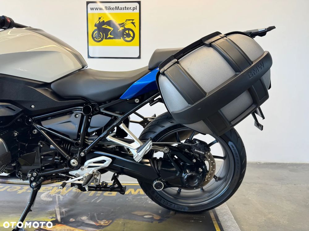 BMW R - 26