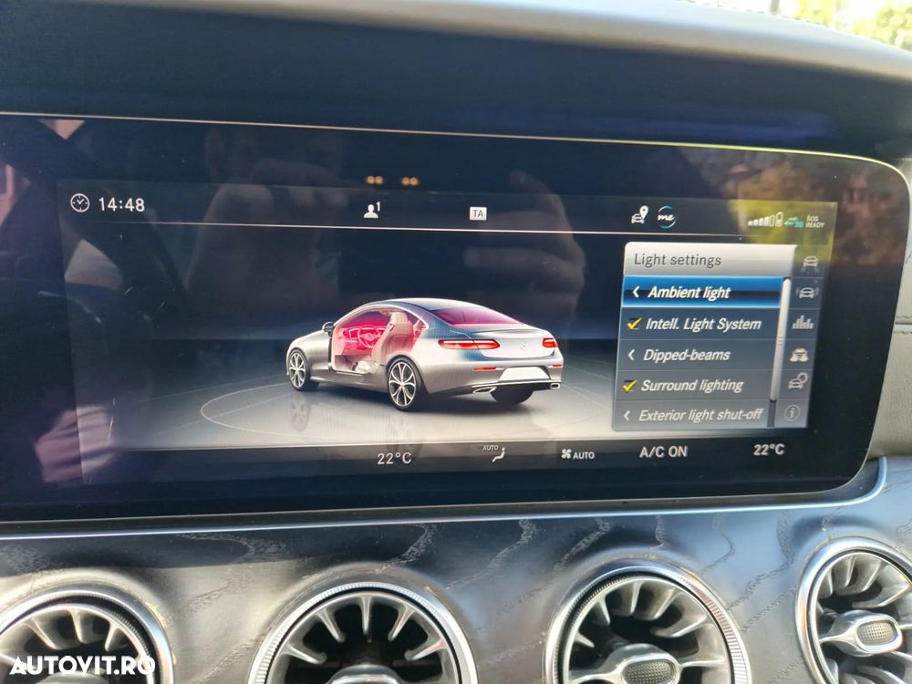 Mercedes-Benz E 220 d Coupe 9G-TRONIC AMG Line - 12