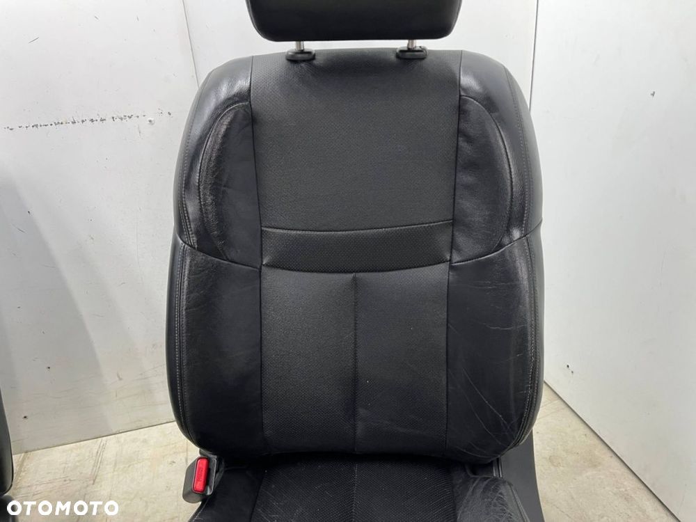 Fotele Nissan X-Trail III T32 Rogue 13-21r. elektryczne PODGRZEWANE skórzane EUROPA komplet - 14