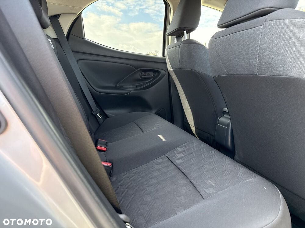 Toyota Yaris Hybrid 1.5 Style - 14