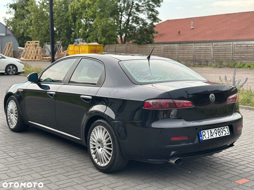 Alfa Romeo 159 - 3
