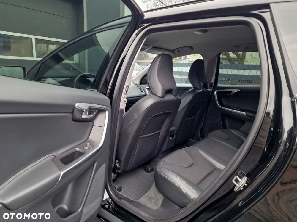 Volvo XC 60 D4 Drive-E Summum - 19