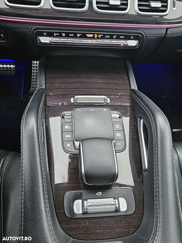 Mercedes-Benz GLE - 12