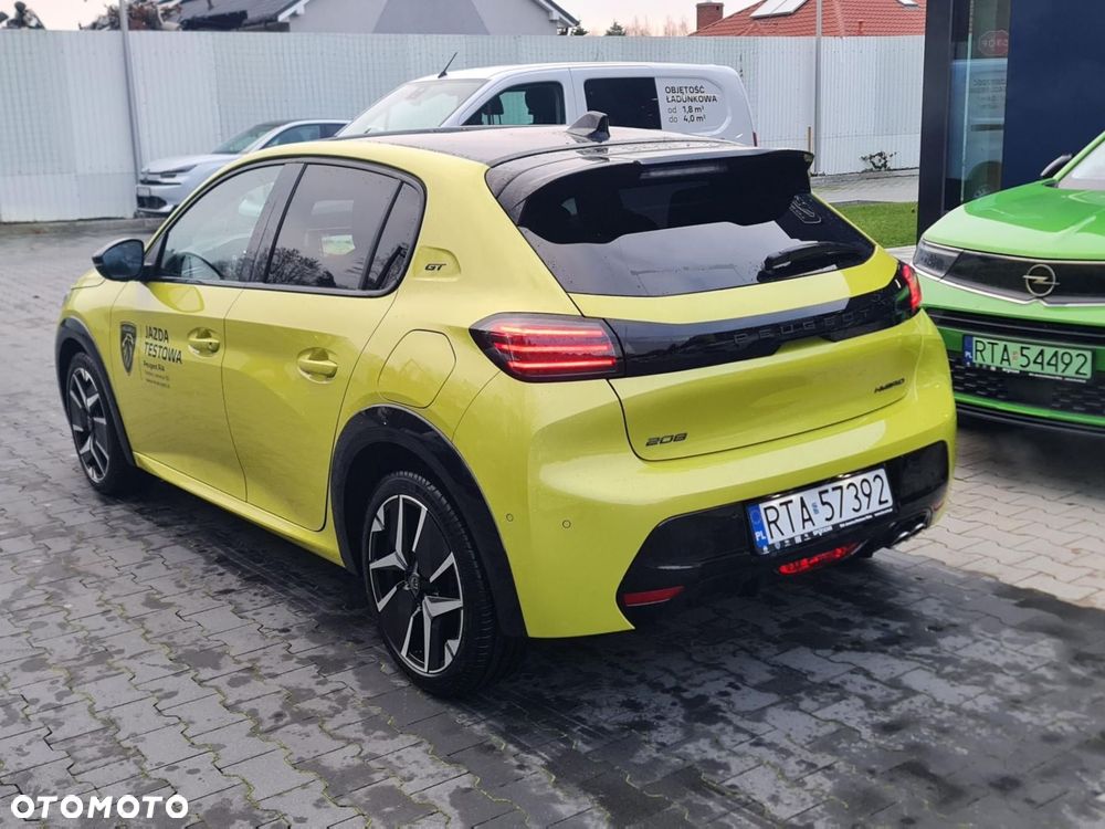 Peugeot 208 - 6