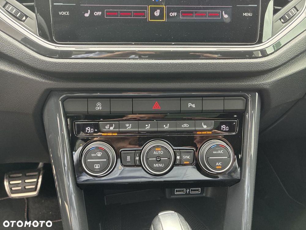 Volkswagen T-Roc - 24