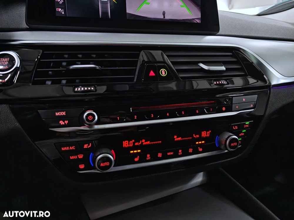 BMW Seria 5 518d Aut. - 21
