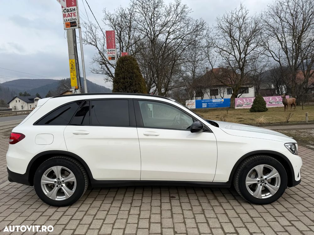 Mercedes-Benz GLC 220 d 4MATIC 9G-TRONIC - 8