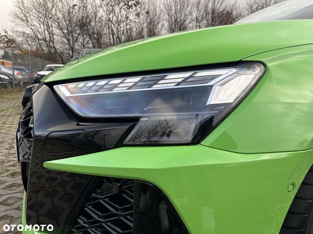 Audi RS3 Limousine - 17