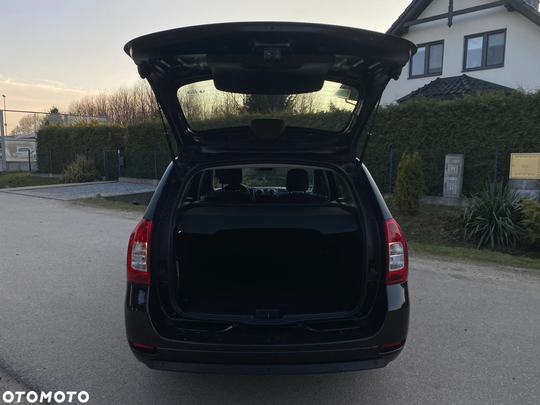 Dacia Logan MCV 0.9 TCE Laureate - 34