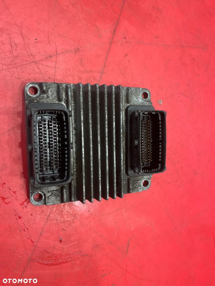 OPEL 1.7D  KOMPUTER STEROWNIK SILNIKA 8972272257