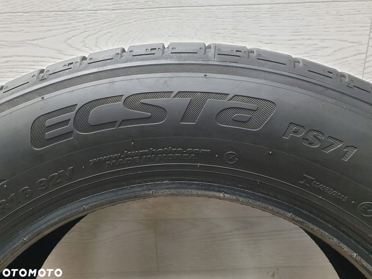 Opona letnia Kumho Ecsta PS71 205/60R16 92 V - 6
