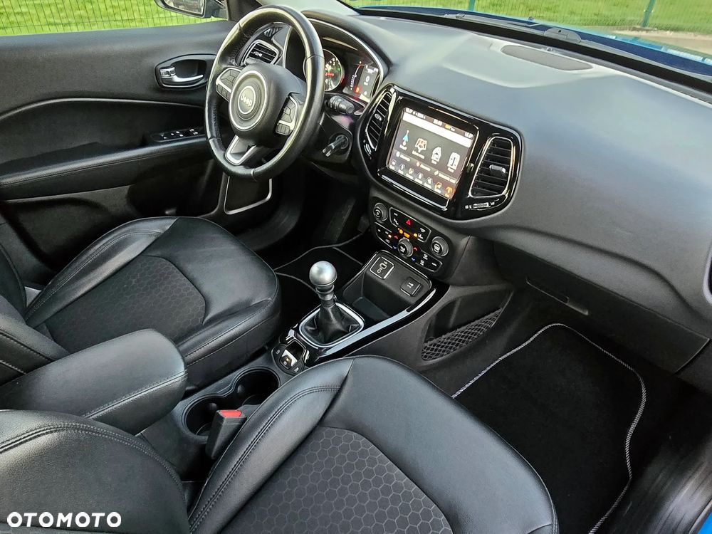 Jeep Compass 1.4 TMair Night Eagle FWD S&S - 6