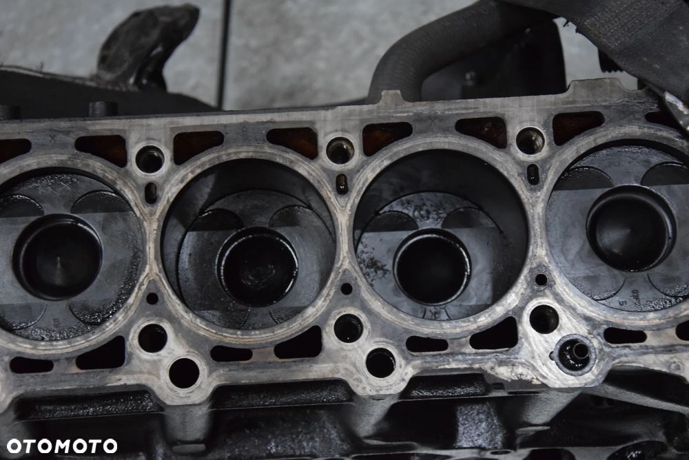 JEEP GRAND CHEROKEE WJ 2.7 CRD BLOK SILNIKA - 4