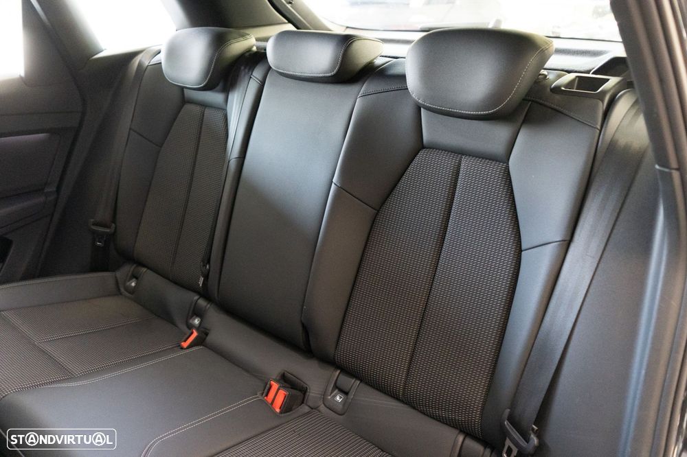 Audi Q4 e-tron 40 82 kWH - 11