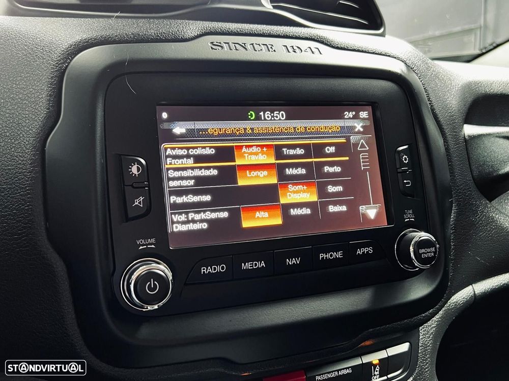 Jeep Renegade 1.6 MJD Limited - 29