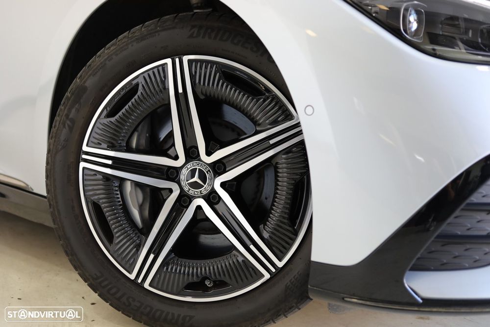 Mercedes-Benz EQE 300 AMG Line - 53