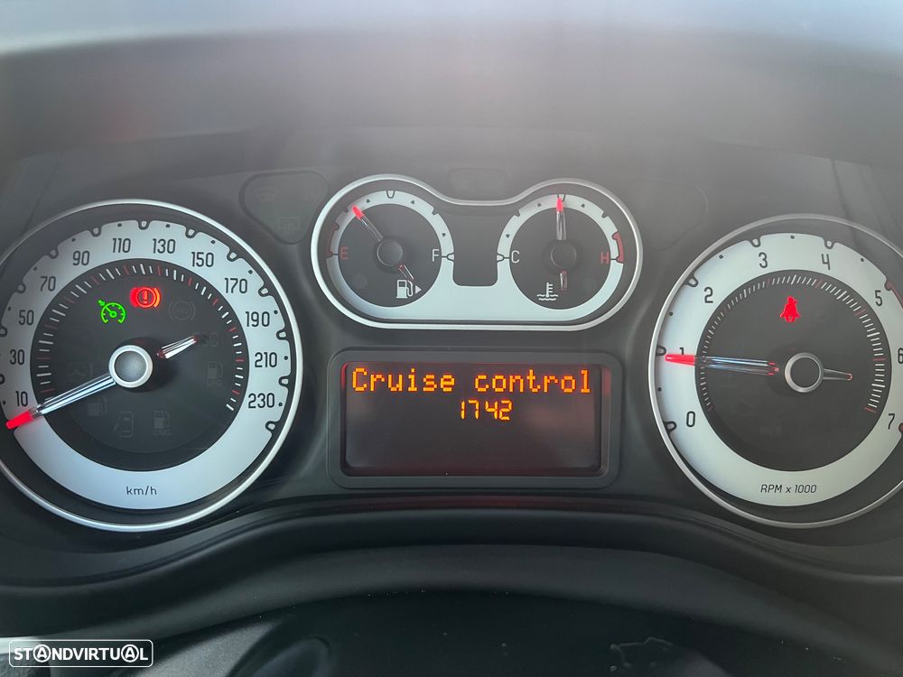 Fiat 500L 1.3 MJ Trekking S&S - 25