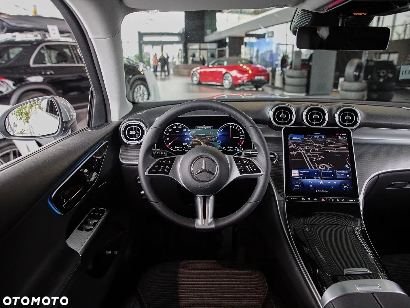 Mercedes-Benz GLC - 13