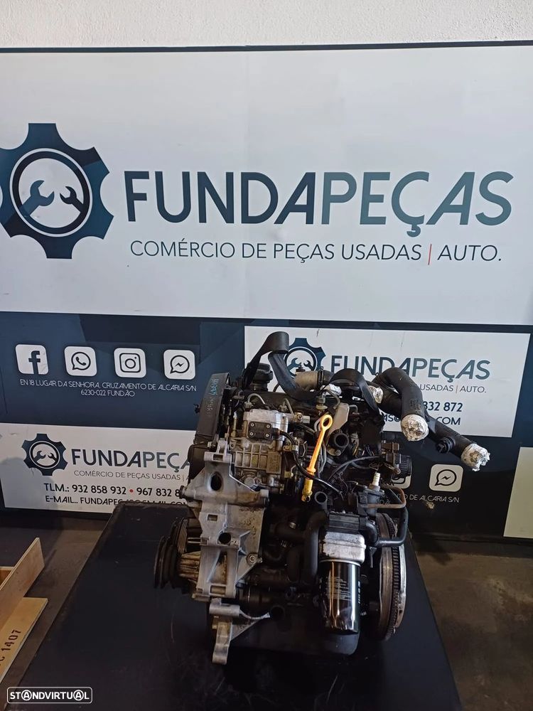 Motor Audi A4 1.9TDi 90Cv Ref: AHU - 5