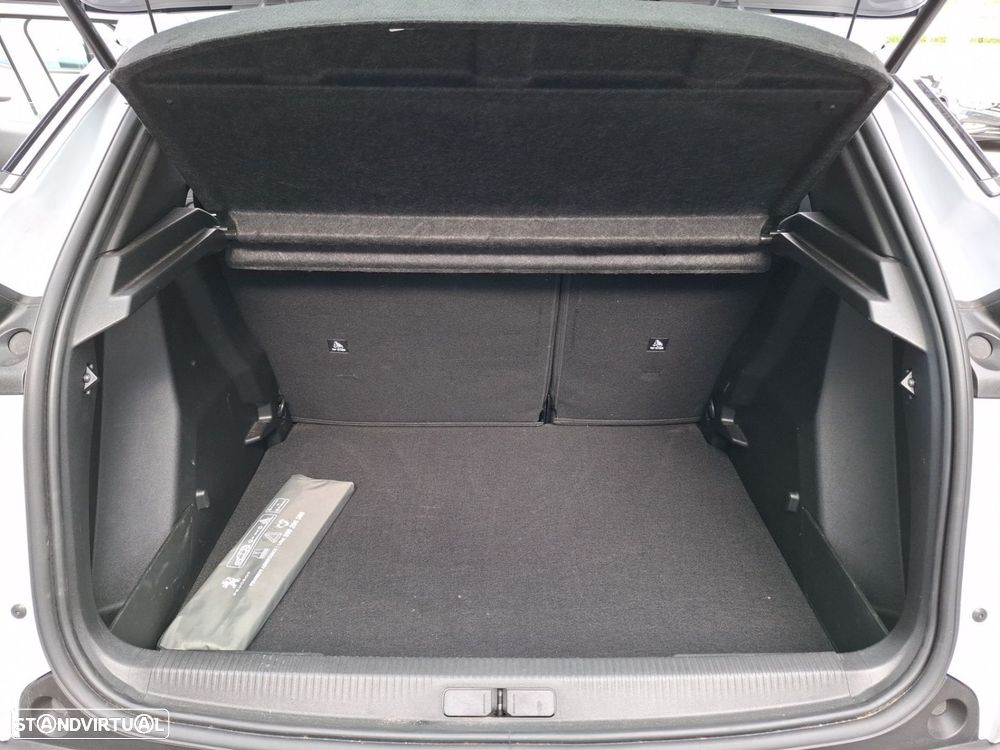 Peugeot 2008 1.2 Style - 7