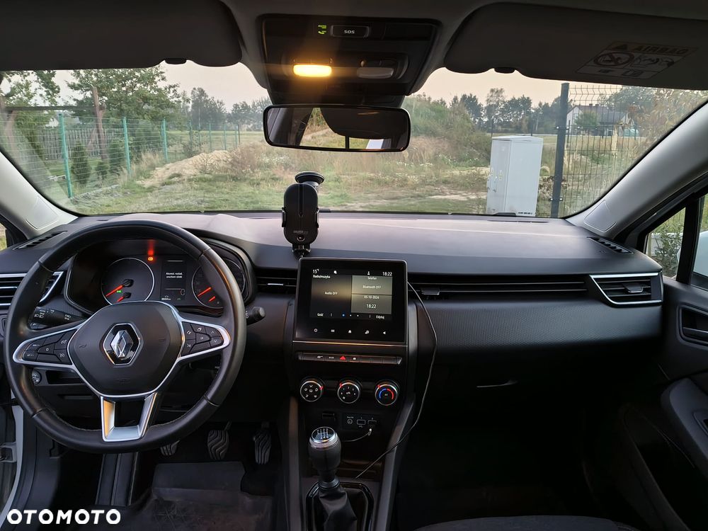 Renault Clio - 9