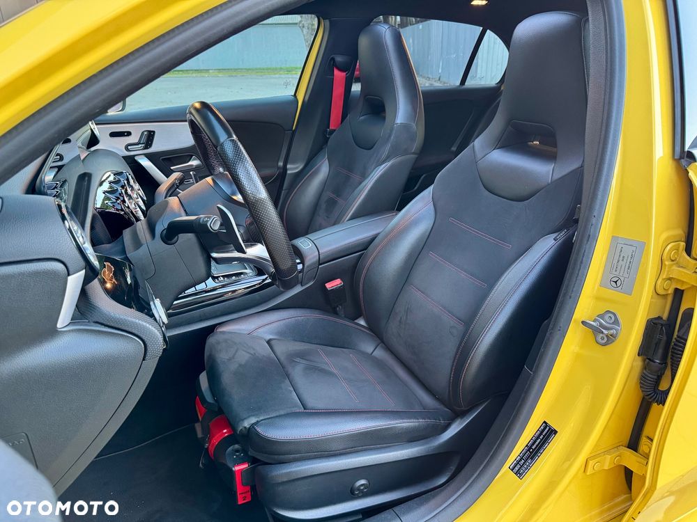 Mercedes-Benz Klasa A 35 AMG 4-Matic 7G-DCT - 14