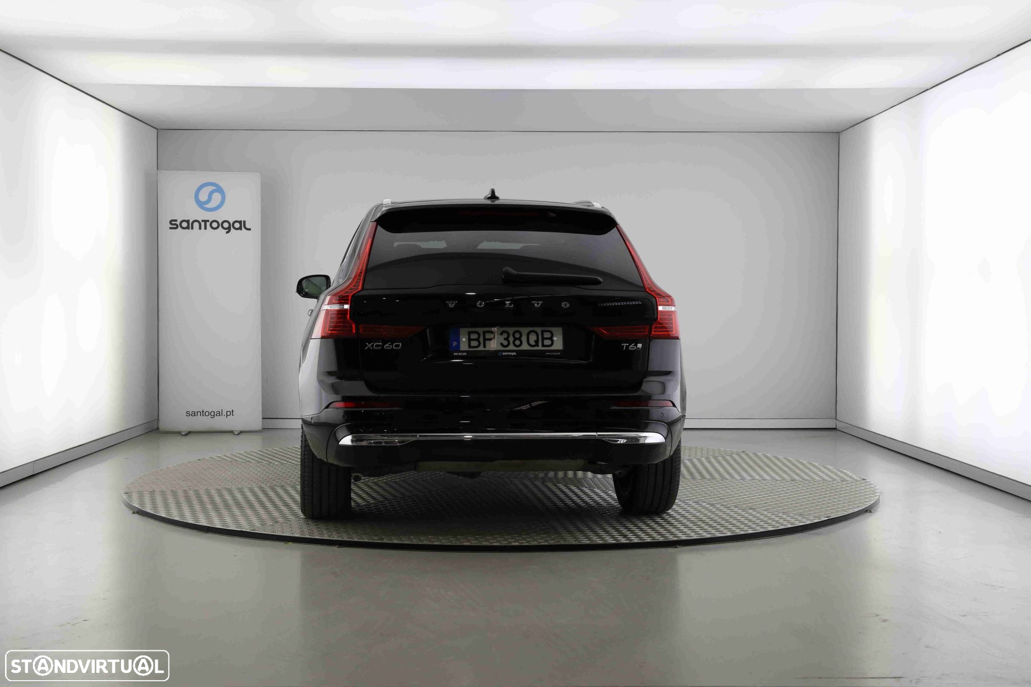 Volvo XC 60 2.0 T6 PHEV Plus Bright AWD - 4