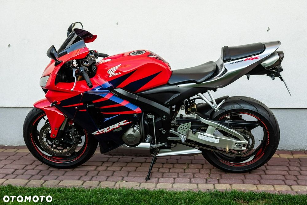 Honda CBR - 9